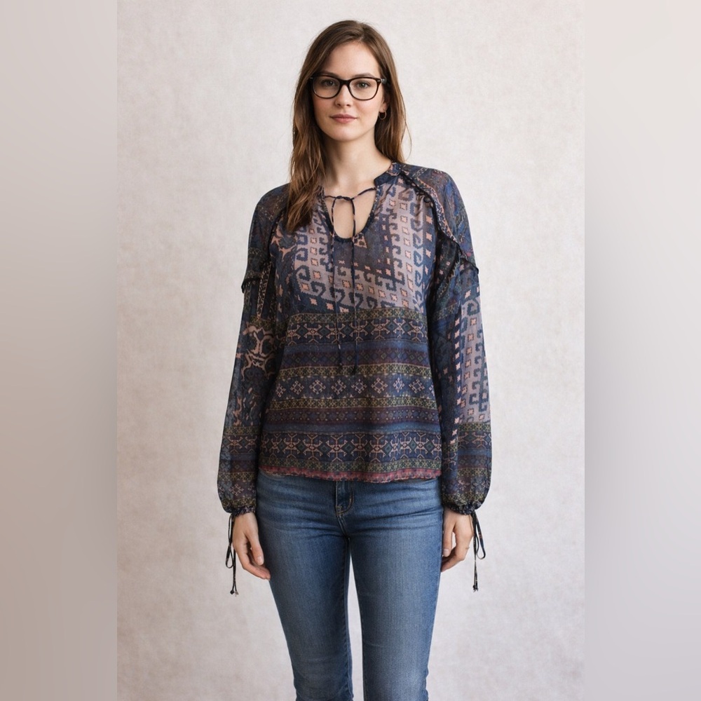 Romeo & Juliet Couture Tie Front Ruffled Blouse